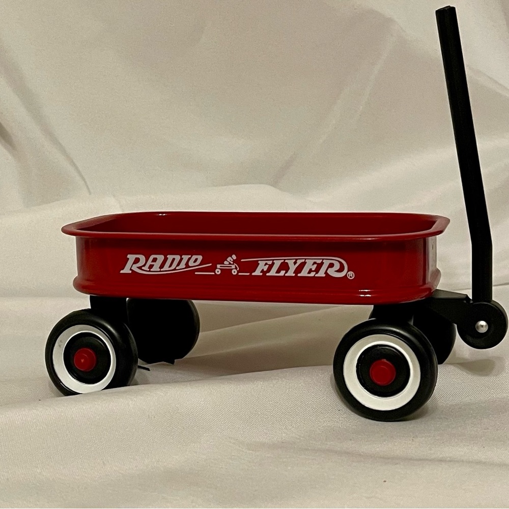 American Girl Red Radio Flyer Wagon